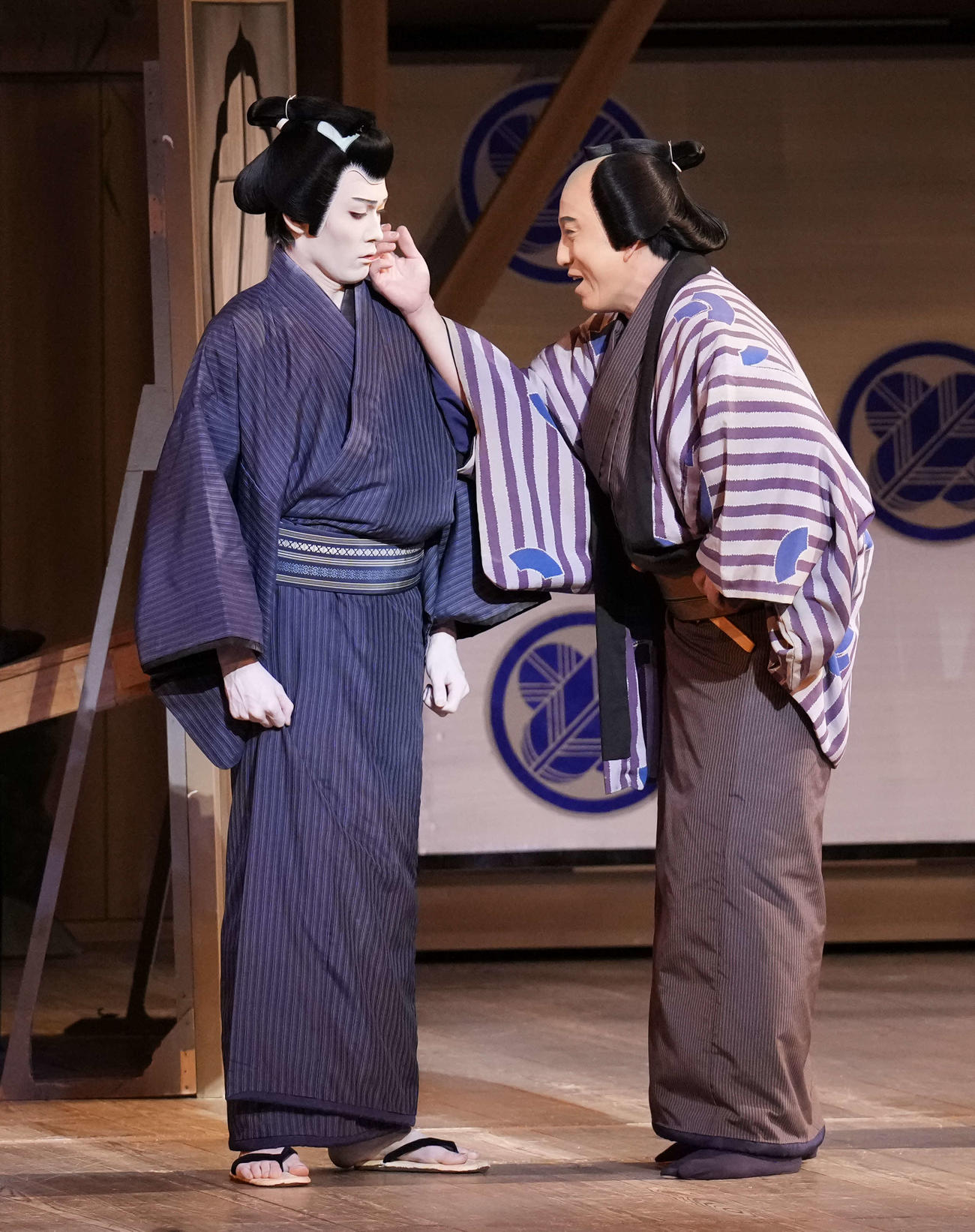 「木挽町のあだ討ち」に出演する市川染五郎（左）、松本幸四郎（C）松竹