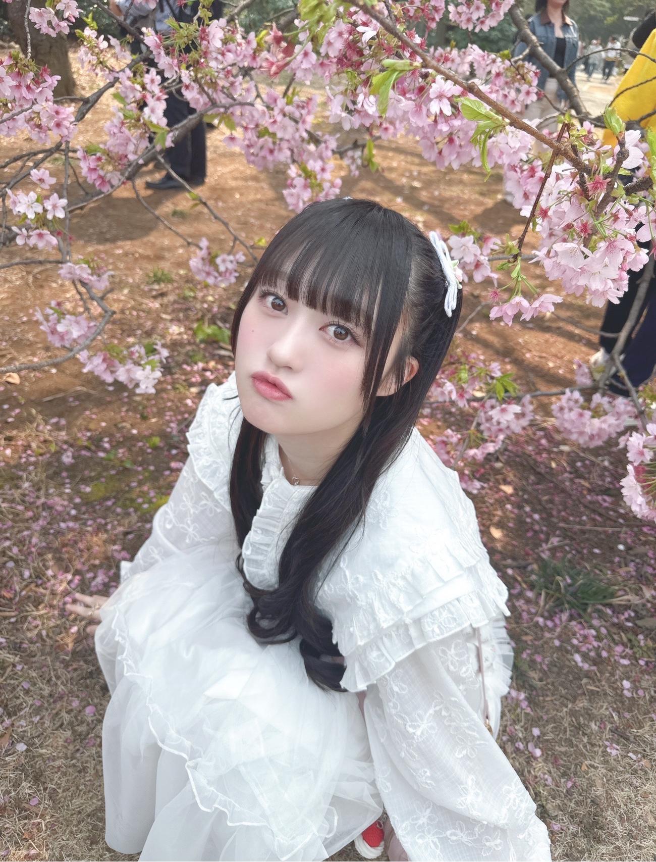 かれんの10年後は、みんなと結婚して一生一緒にいられると信じて、前を向いて歩いていきたいと思います♪
