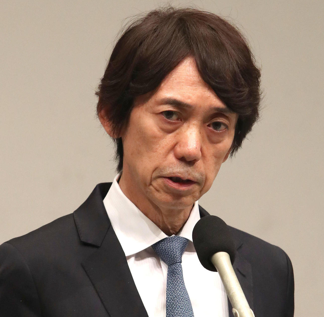 辞任を発表する関西テレビ大多亮代表取締役社長（撮影・白石智彦）