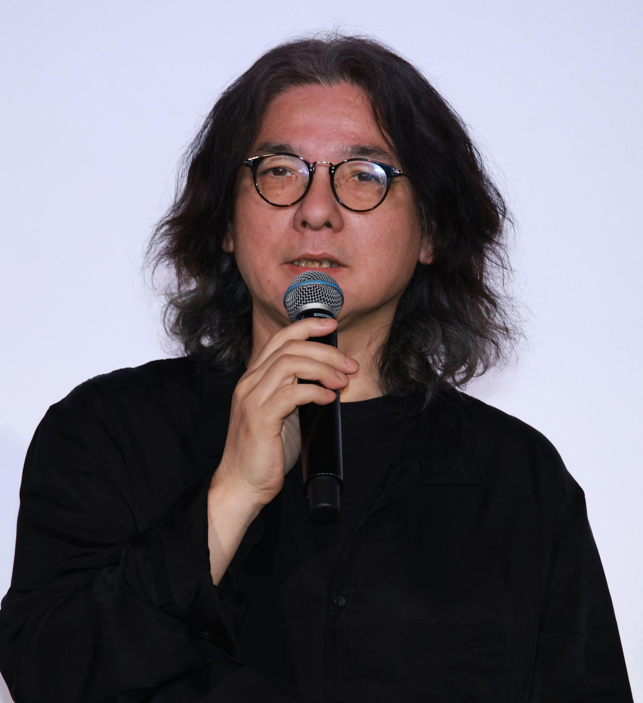 映画「Love Letter 4Kリマスター」公開初日舞台あいさつを行った岩井俊二監督（撮影・中島郁夫）