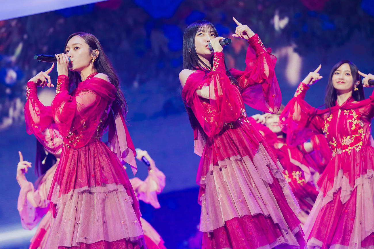 「CENTRAL MUSIC　＆　ENTERTAINMENT FESTIVAL 2025」でパフォーマンスする乃木坂46