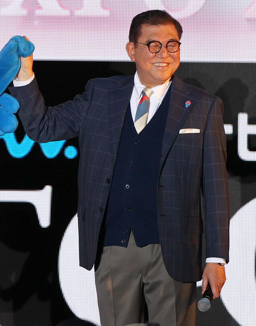 シークレットゲストで登場する石破内閣総理大臣(撮影・上山淳一)
