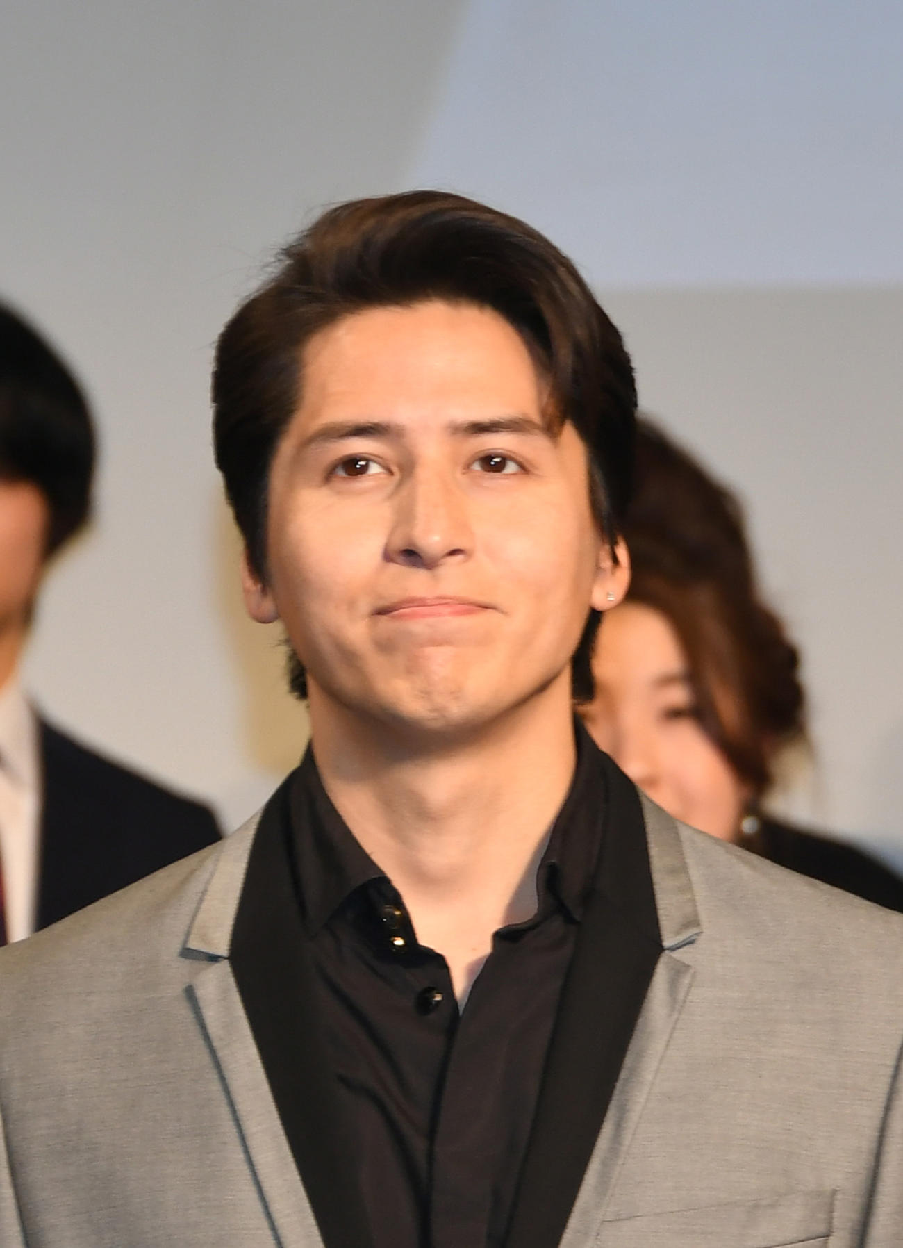 伊礼彼方（19年1月撮影）