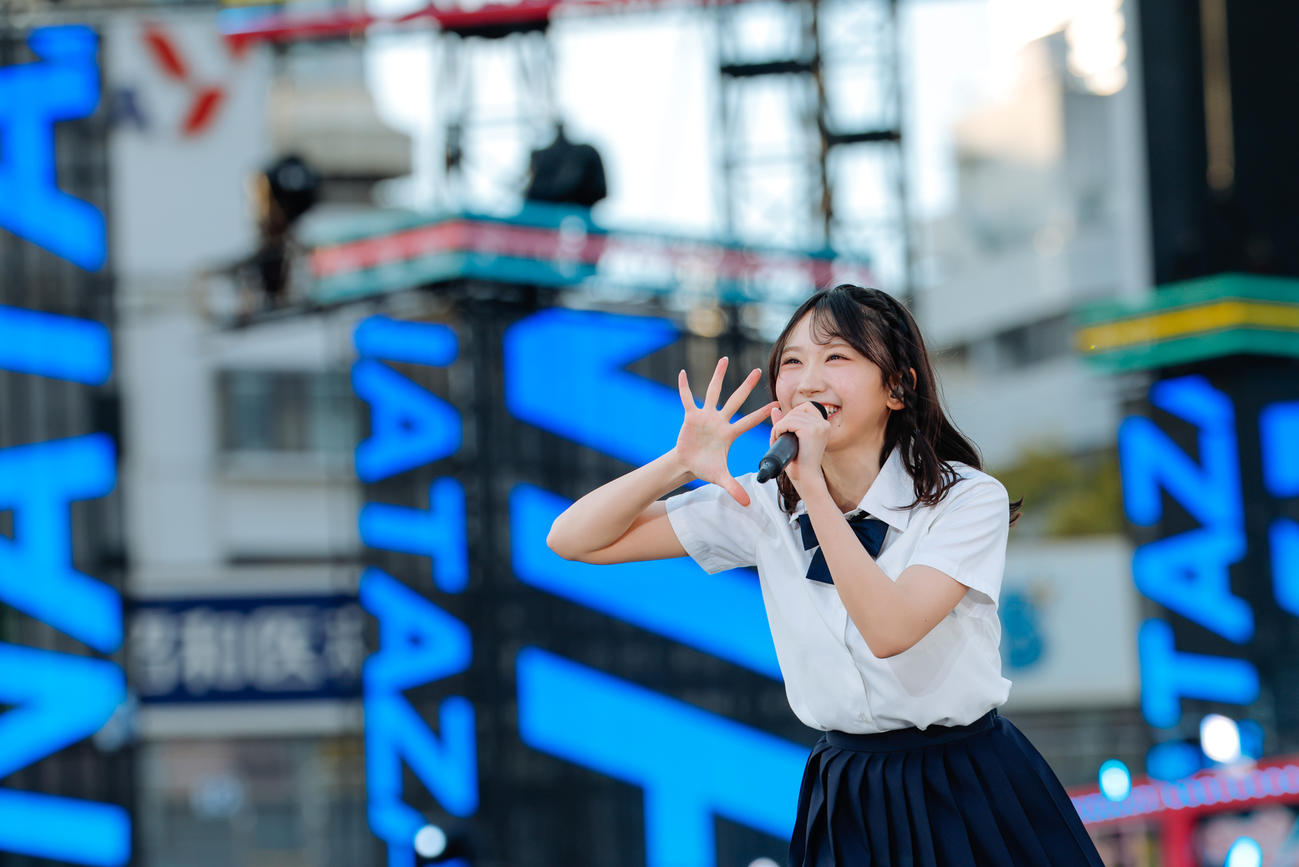 6周年ライブ「6回目のひな誕祭」でパフォーマンスする日向坂46藤嶌果歩
