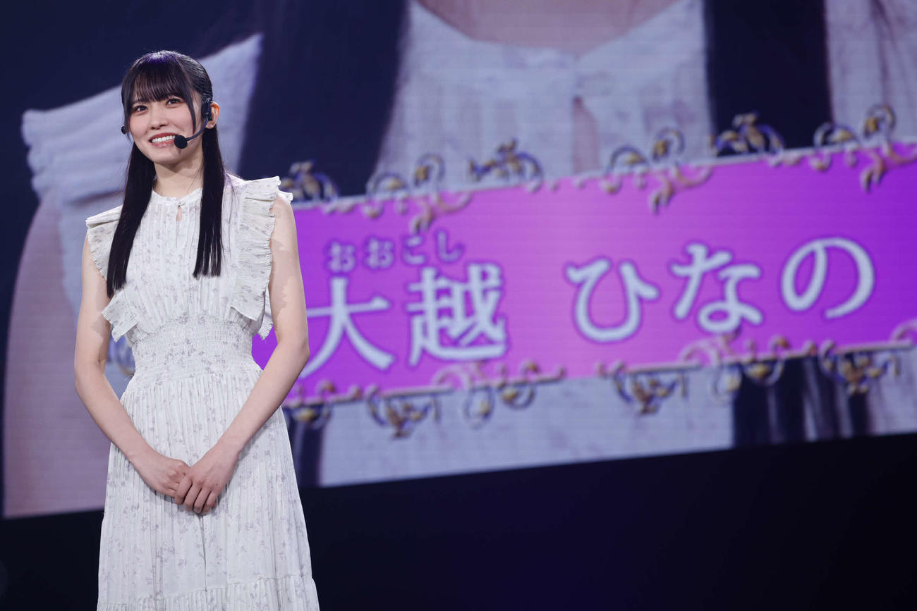 お披露目イベントで特技を披露する乃木坂46の6期生、大越ひなの／鈴木健太（KENTA Inc．）