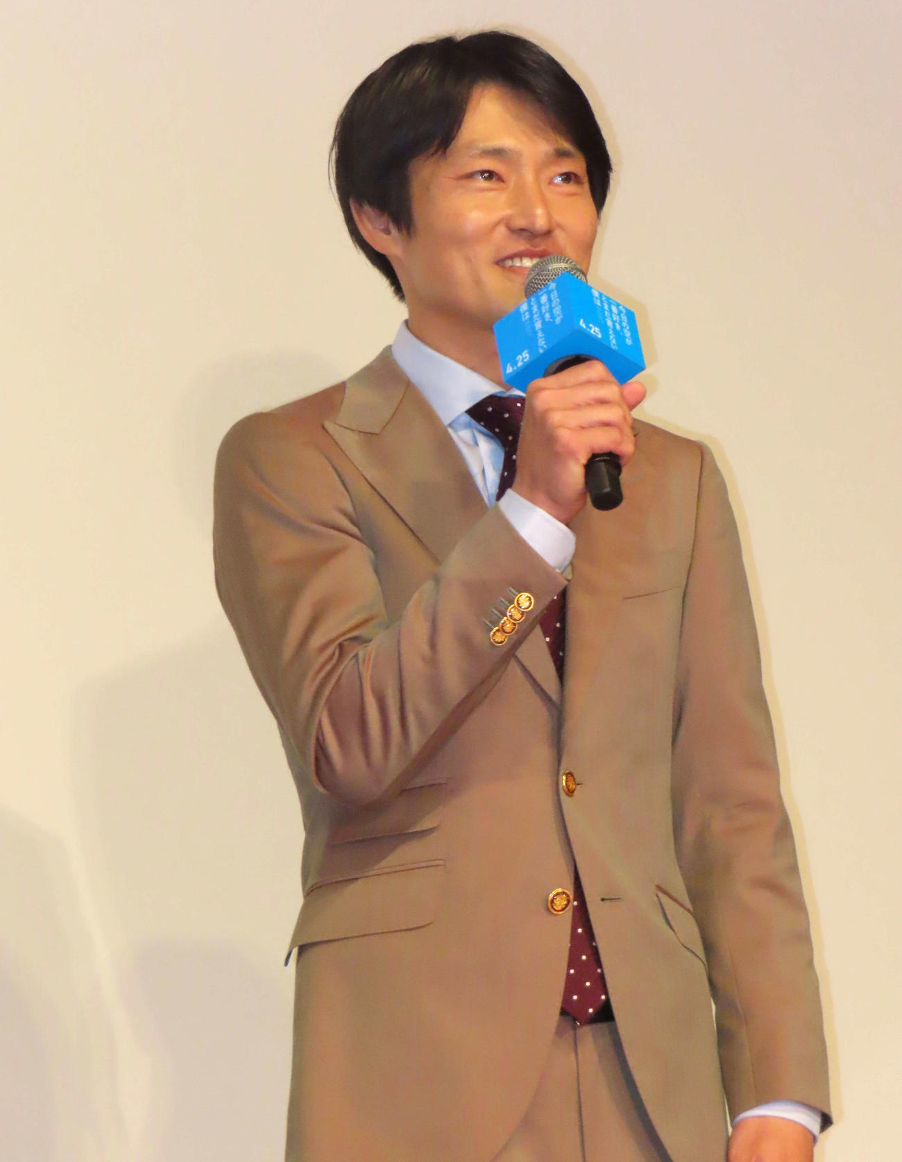 映画「今日の空が一番好き、とまだ言えない僕は」公開直前舞台あいさつに登壇したジャルジャル福徳秀介