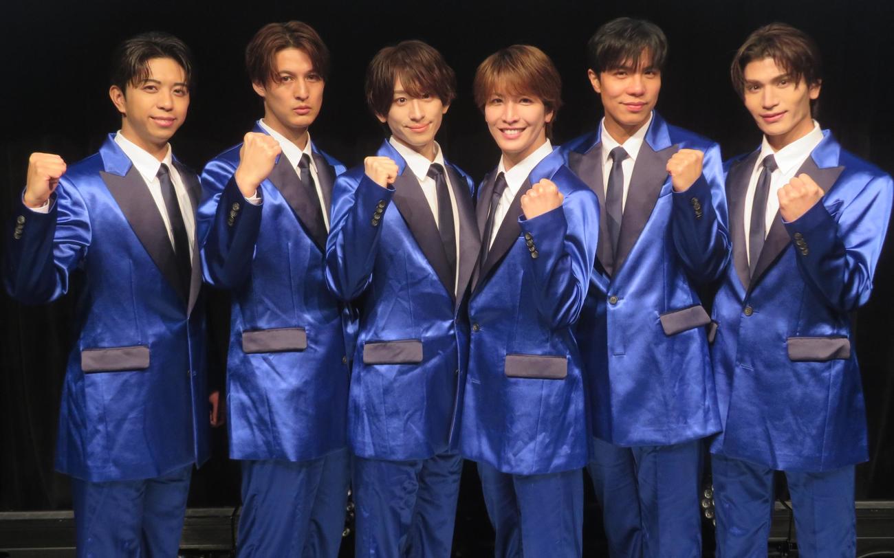 メジャーデビュー後初のファンイベントを行ったMATSURI。左から橋爪健二、渡辺真、小野寺翼、松岡卓弥、柳田優樹、鈴木渉