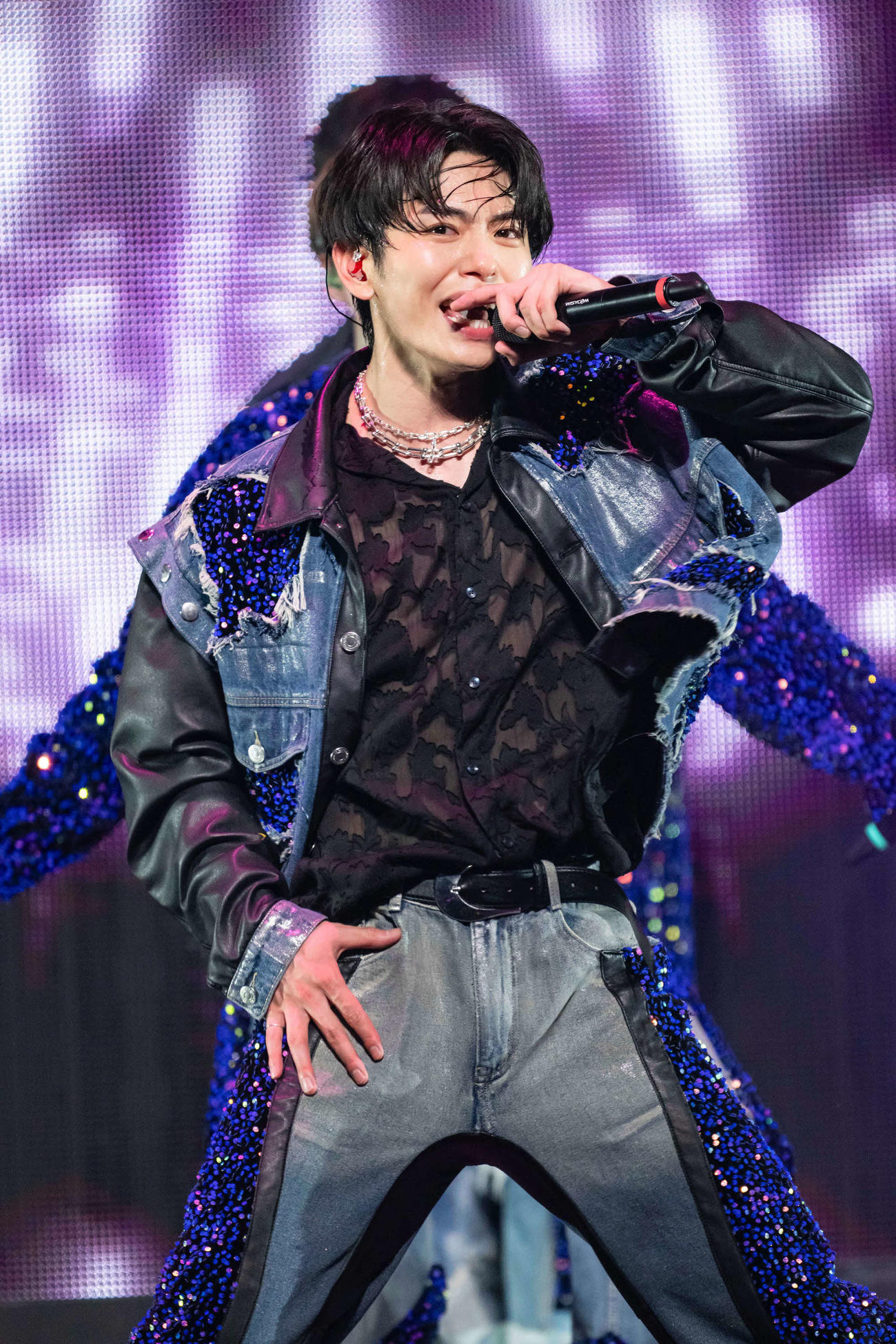 初の全国ツアー「IMPERIAL LIVE TOUR 2025」最終公演を行ったIMP．影山拓也　（C）TOBE
