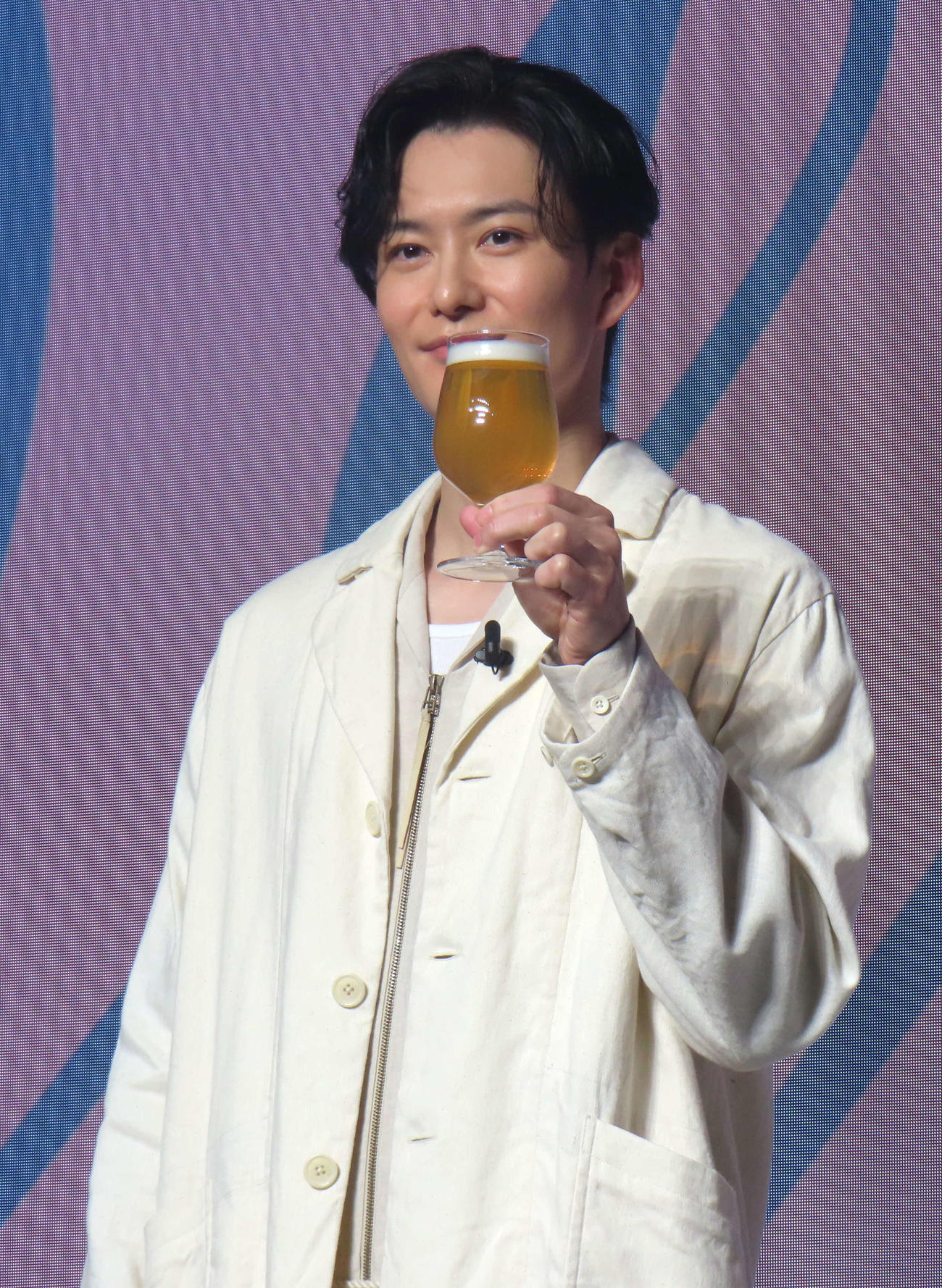 「一番搾り　ホワイトビール」誕生会に登壇した岡田将生