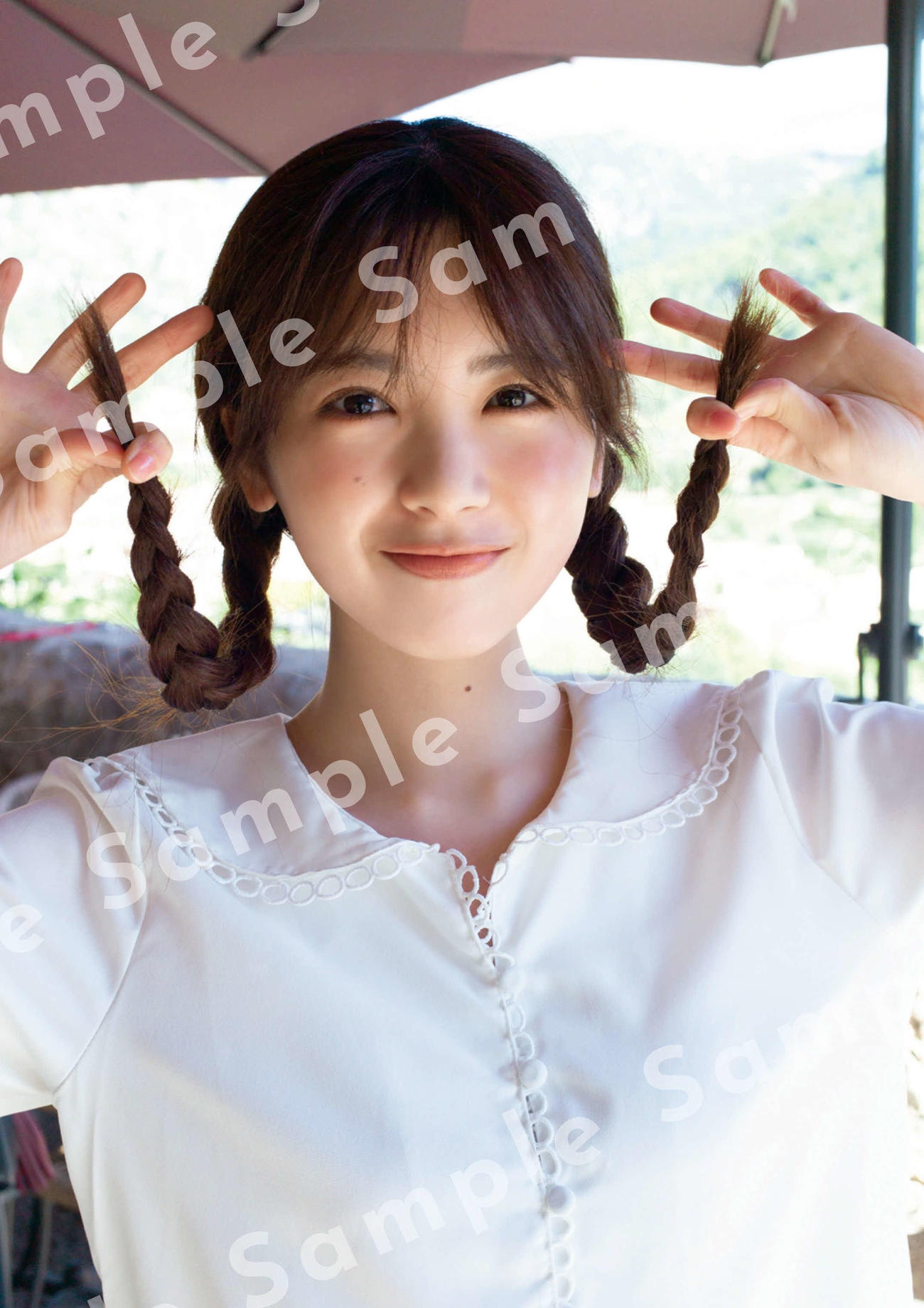 乃木坂46筒井あやめファースト写真集の特典カット（細居幸次郎氏撮影）