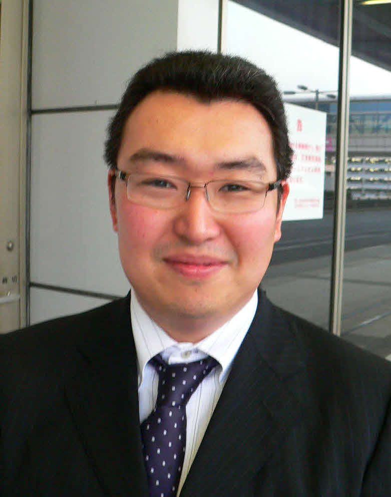 鳥海高太朗氏