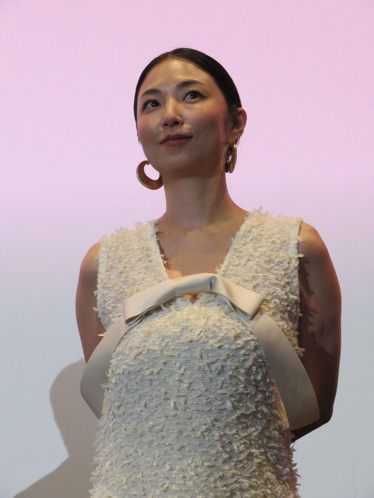 「劇場版　それでも俺は、妻としたい」完成披露上映会に登壇したMEGUMI（撮影・村上幸将）