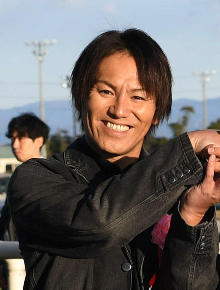 狩野英孝（2024年12月撮影）