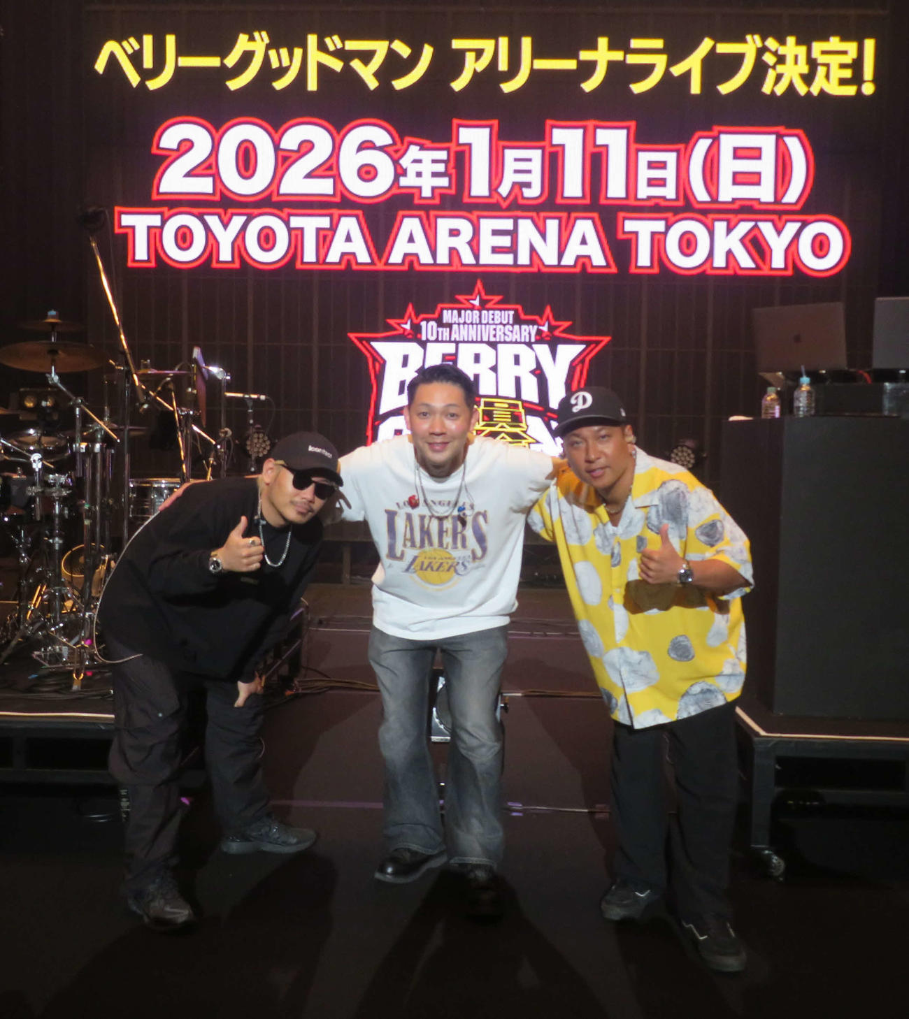 メジャーデビュー10周年記念となるアリーナ公演を発表したベリーグッドマン。左からHiDEX、Rover、MOCA