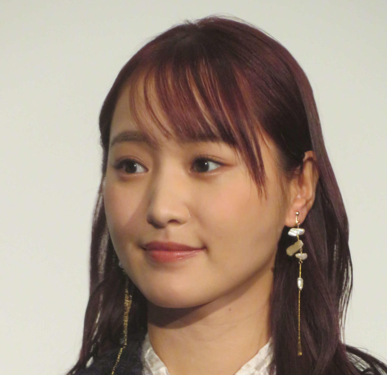 菅井友香（2025年2月撮影）