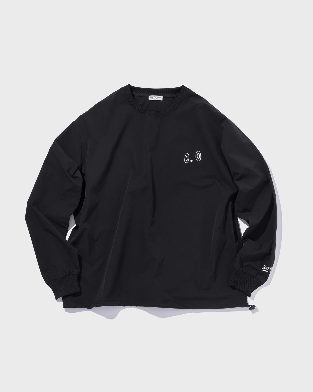 ビューティー＆ユース　ユナイテッドアローズとD.LEAGUEがコラボレーションした長袖Tシャツ（税込み7700円）