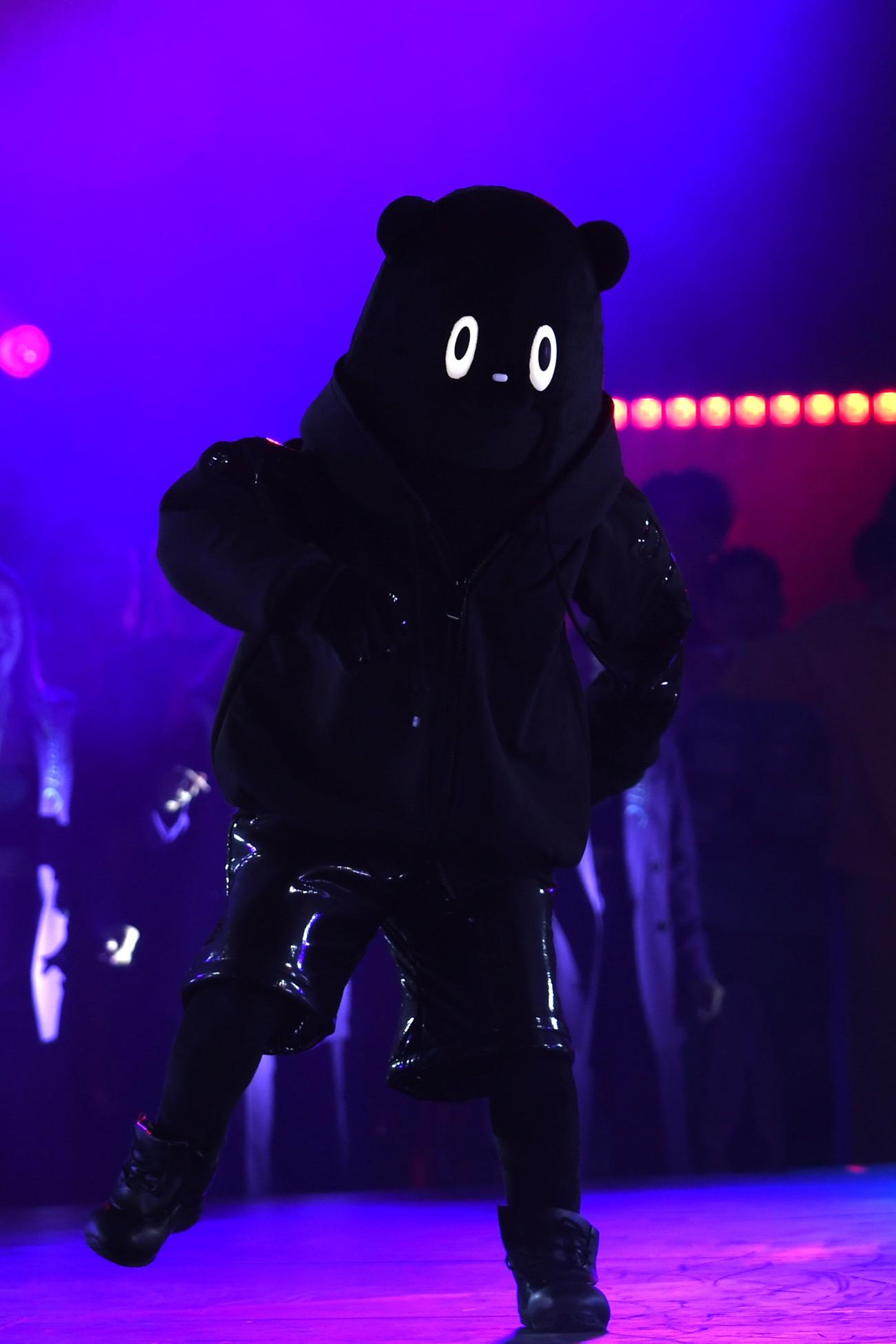 DANCE－K…確かに黒い！