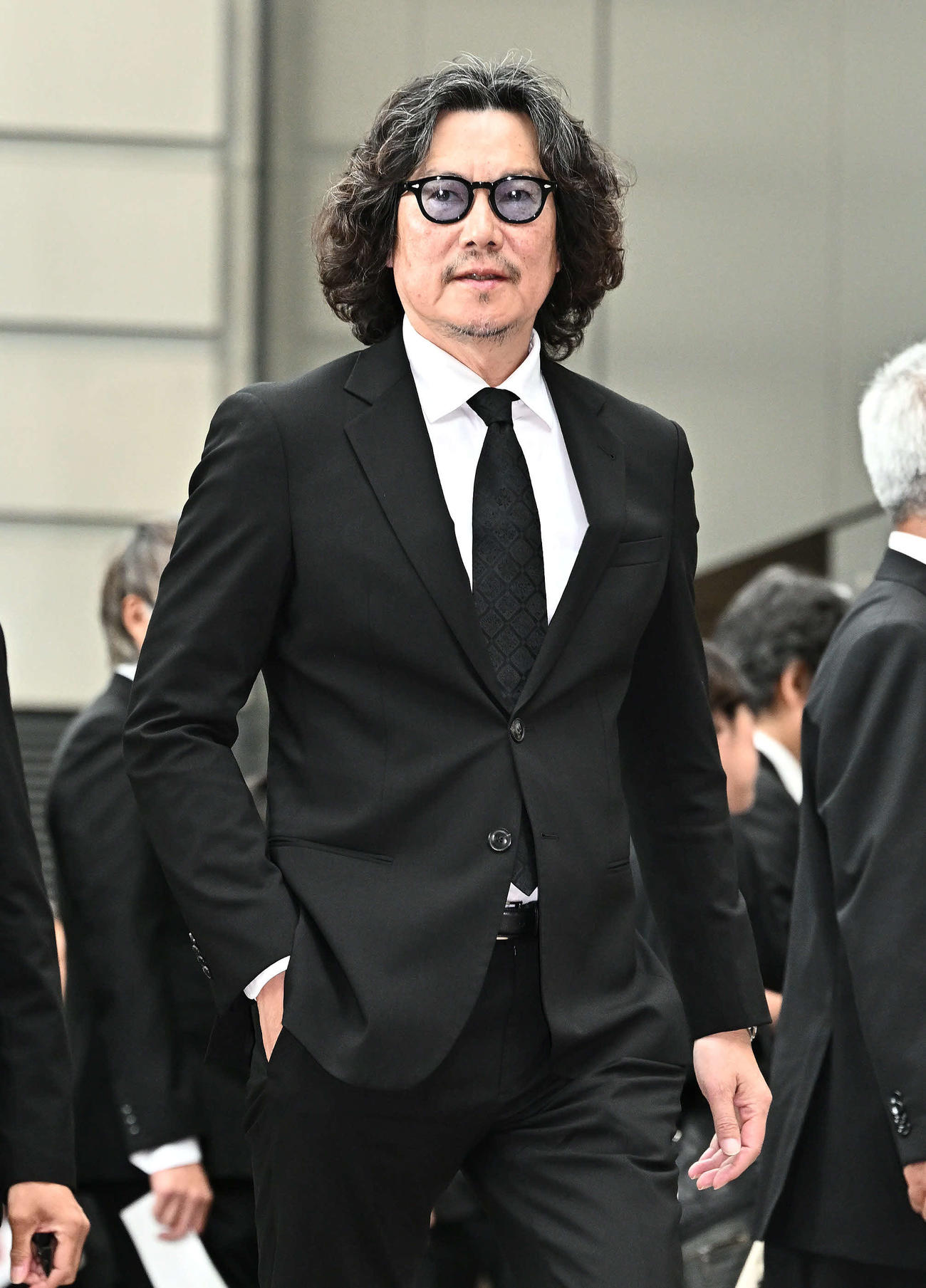 中山美穂さんお別れの会に参列した豊川悦司（撮影・滝沢徹郎）