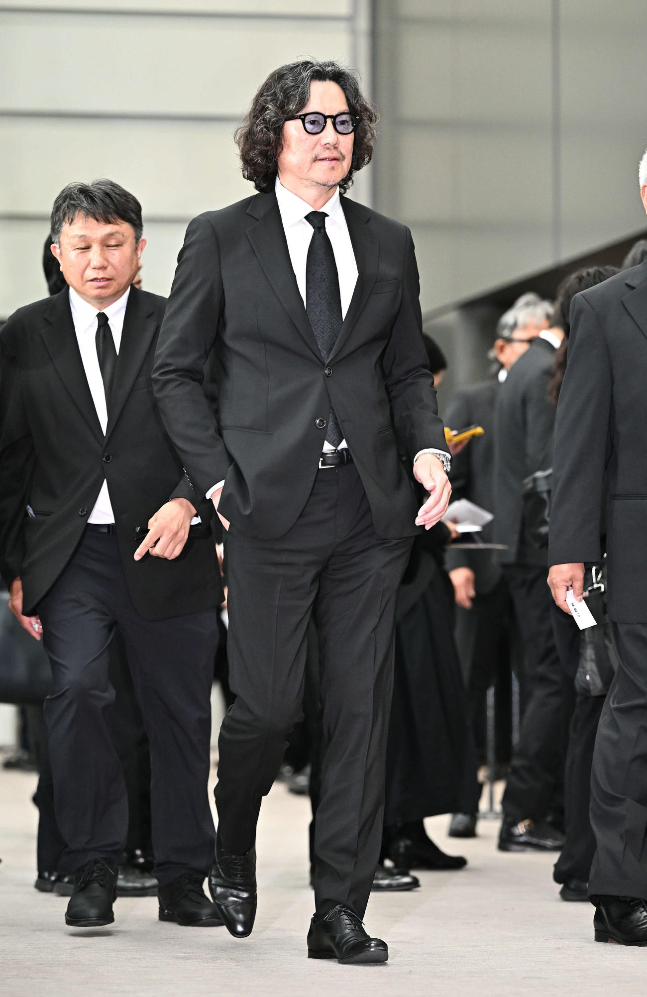 中山美穂さんお別れの会に参列した豊川悦司（撮影・滝沢徹郎）