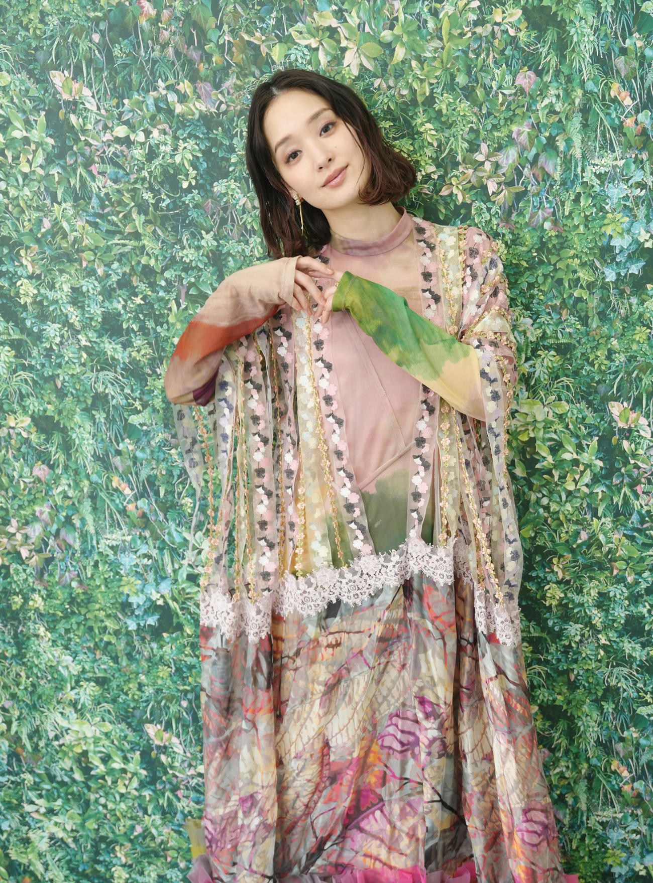 さまざまな役柄を演じ分け、多岐にわたる活躍を続ける剛力彩芽（撮影・足立雅史）