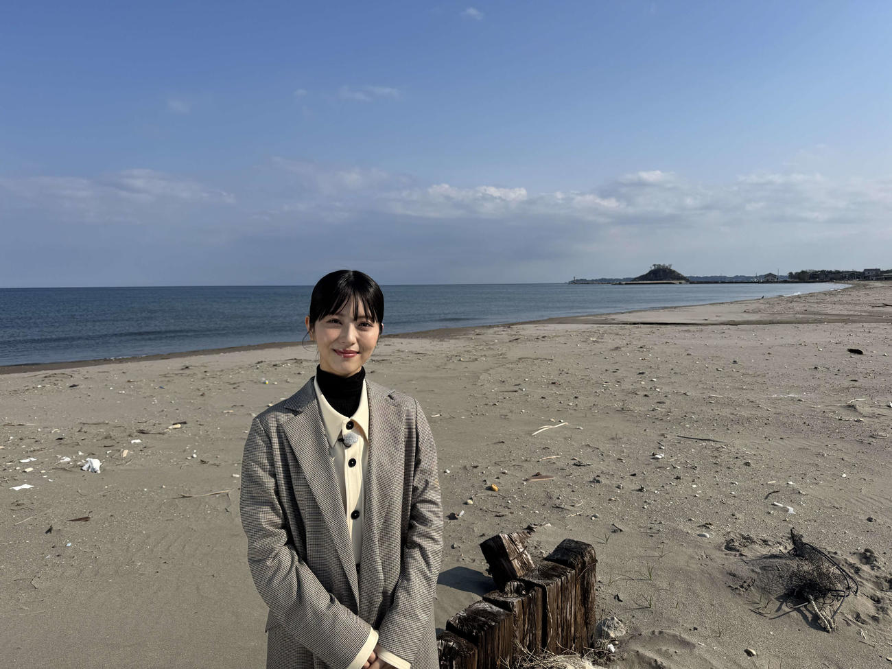 「24時間テレビ48－愛は地球を救う－」で地元石川県の能登半島の被災地を訪れた浜辺美波