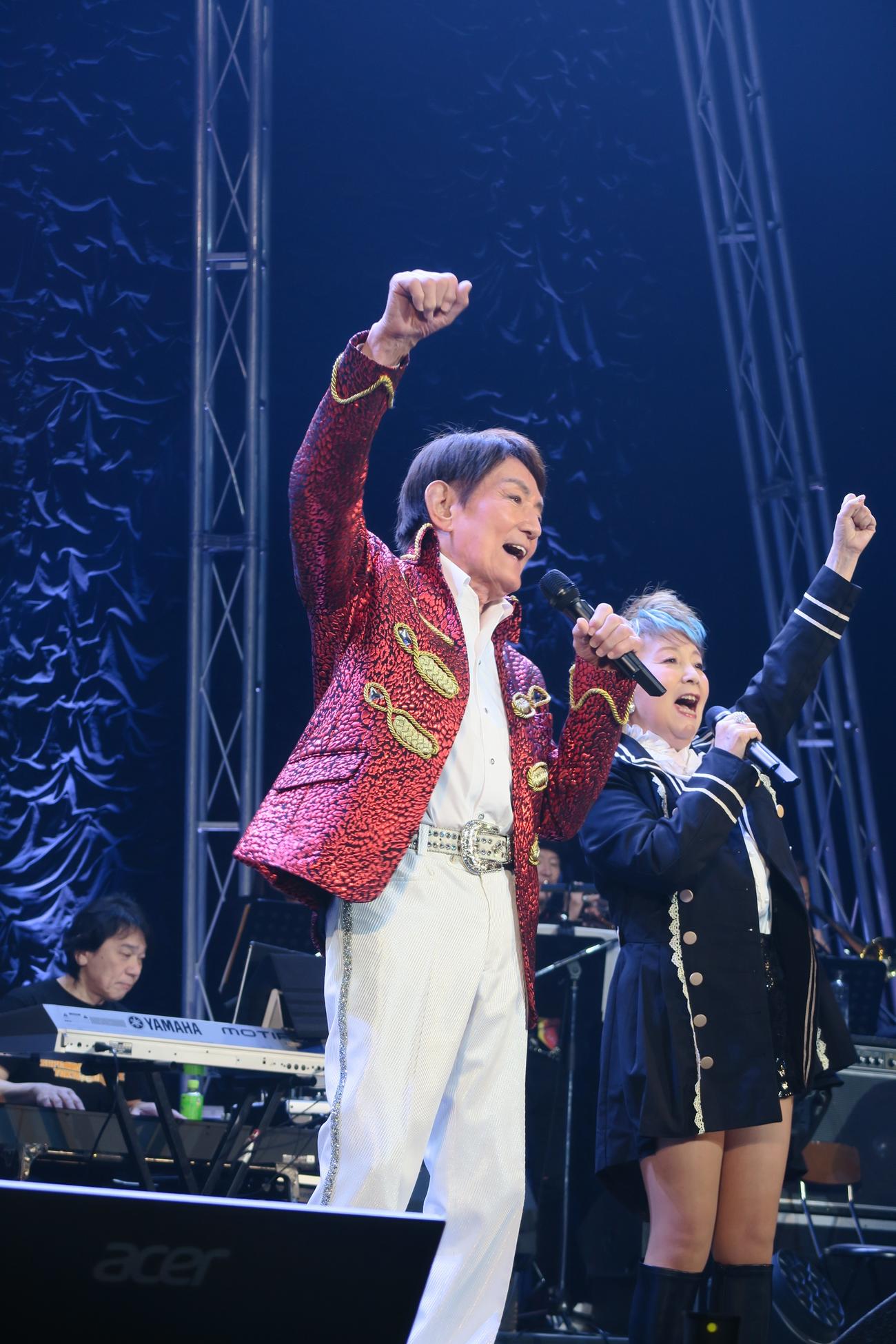 アニソンイベント「スーパーロボット魂2025東京～stage terra～」で歌うささきいさお