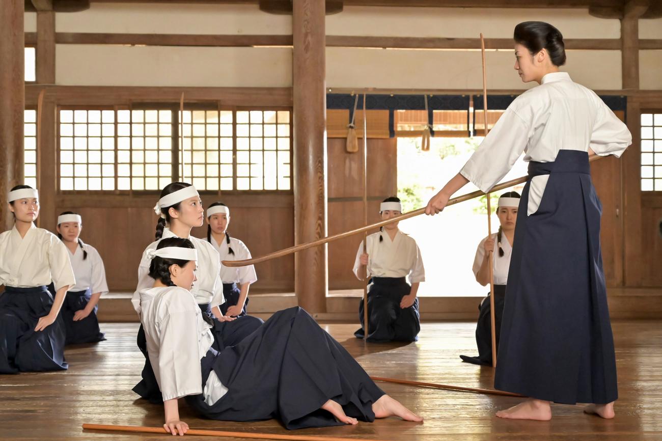 NHK連続テレビ小説「あんぱん」の1場面（C）NHK