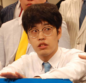 ゆにばーすの川瀬名人（2018年12月撮影）
