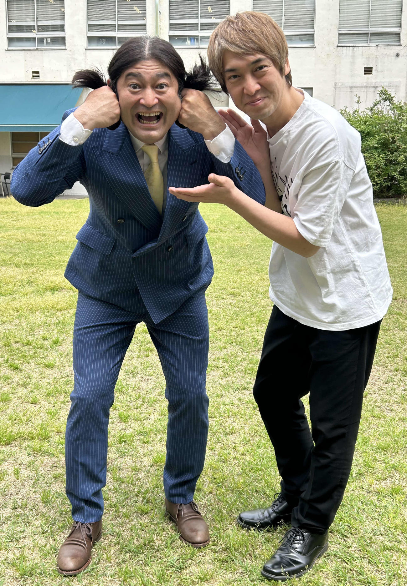 取材に応じたハイキングウォーキング（撮影・松尾幸之介）