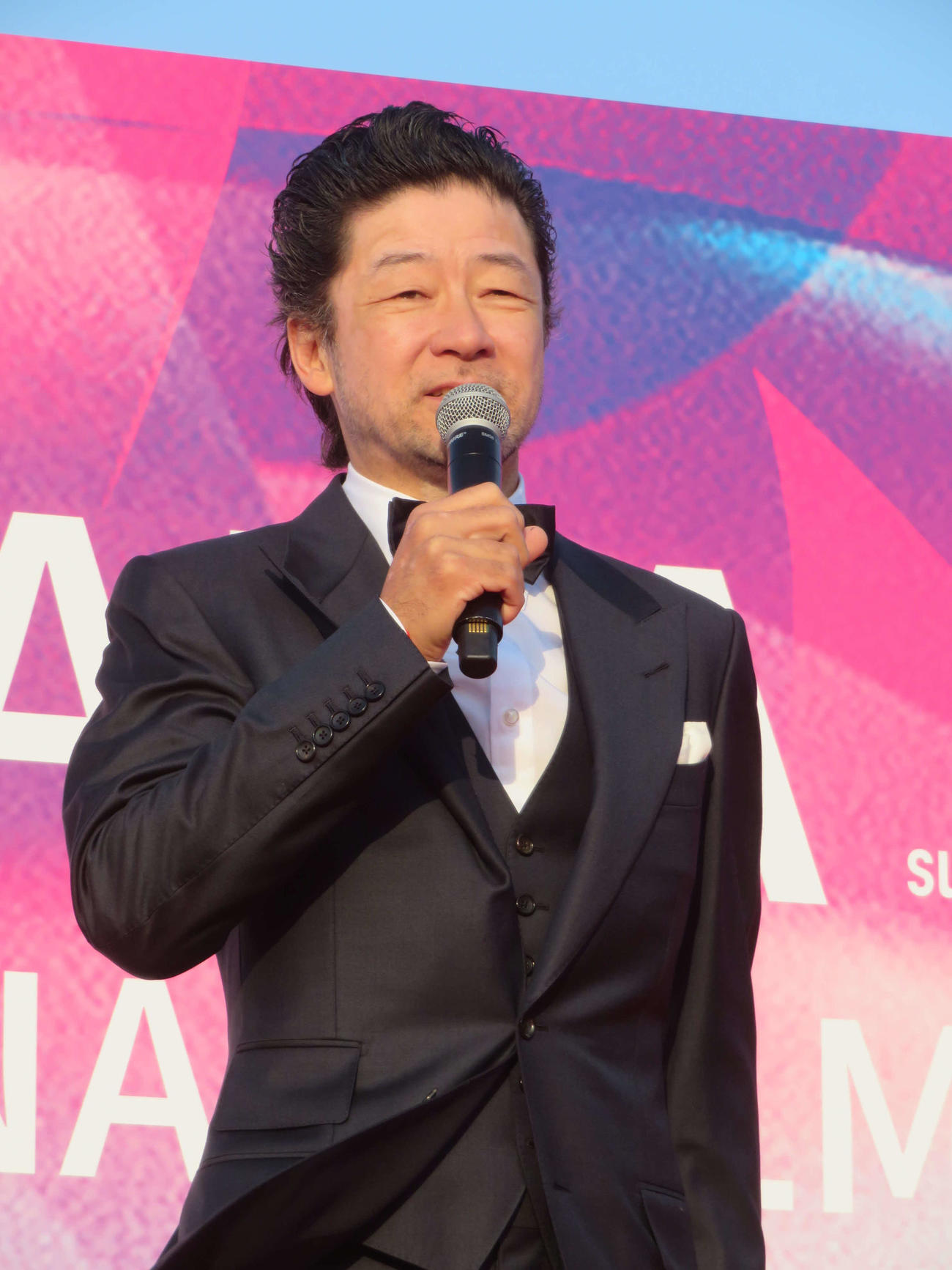 第3回横浜国際映画祭でトークを披露するアンバサダーの浅野忠信（撮影・川田和博）