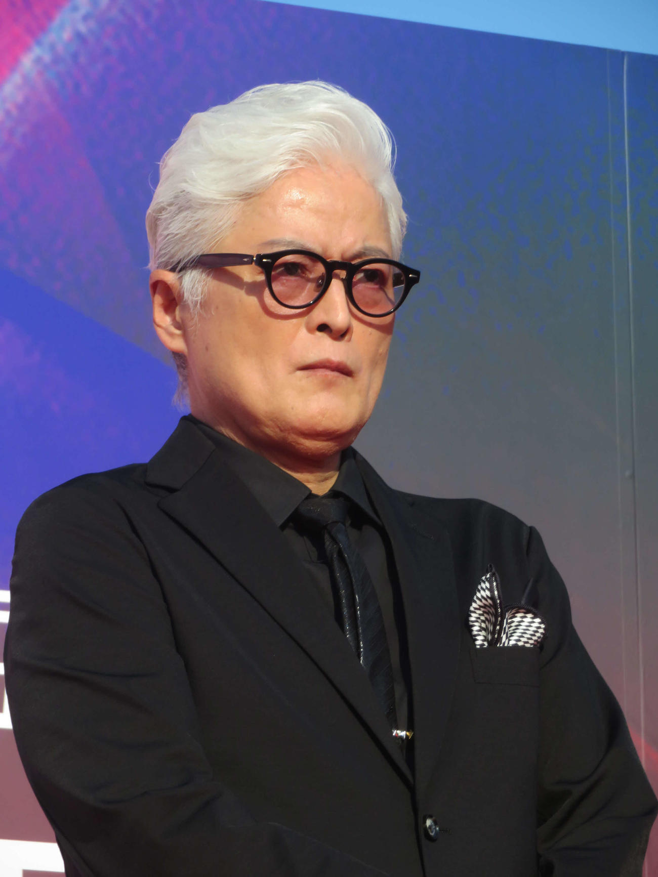 第3回横浜国際映画祭でレッドカーペットに出席した陣内孝則（撮影・川田和博）