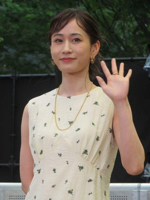 前田敦子のファッションアドバイザーは子ども「写真を選んでくれます」 - 芸能 : 日刊スポーツ