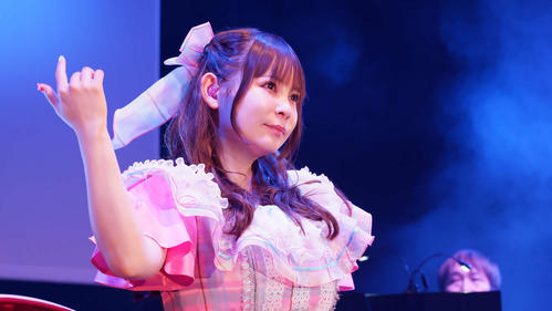 「Shoko Nakagawa Birthday Live 2025～パルプンテ～」で歌唱する中川翔子