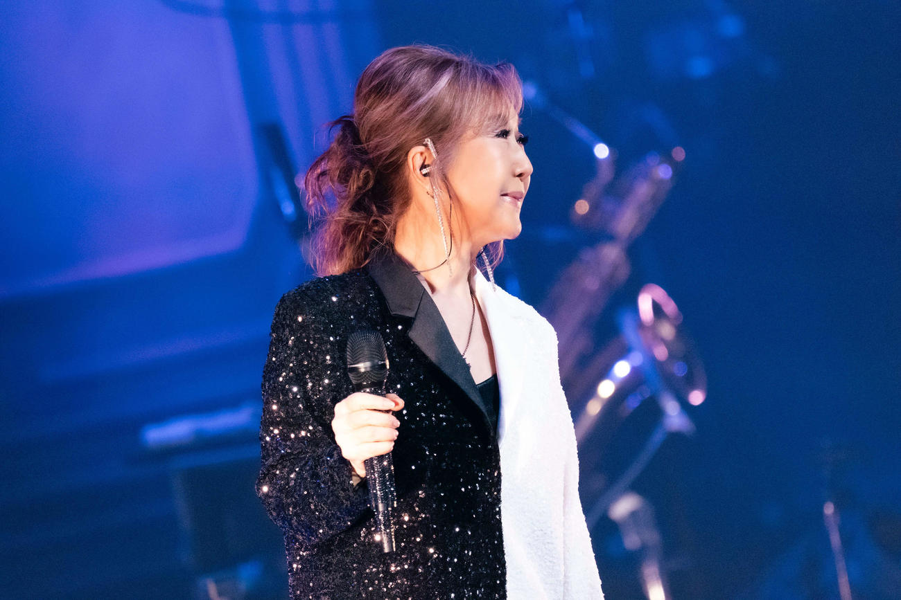 最後の全国ツアー「EPILOGUE」のファイナル公演を行った高橋真梨子