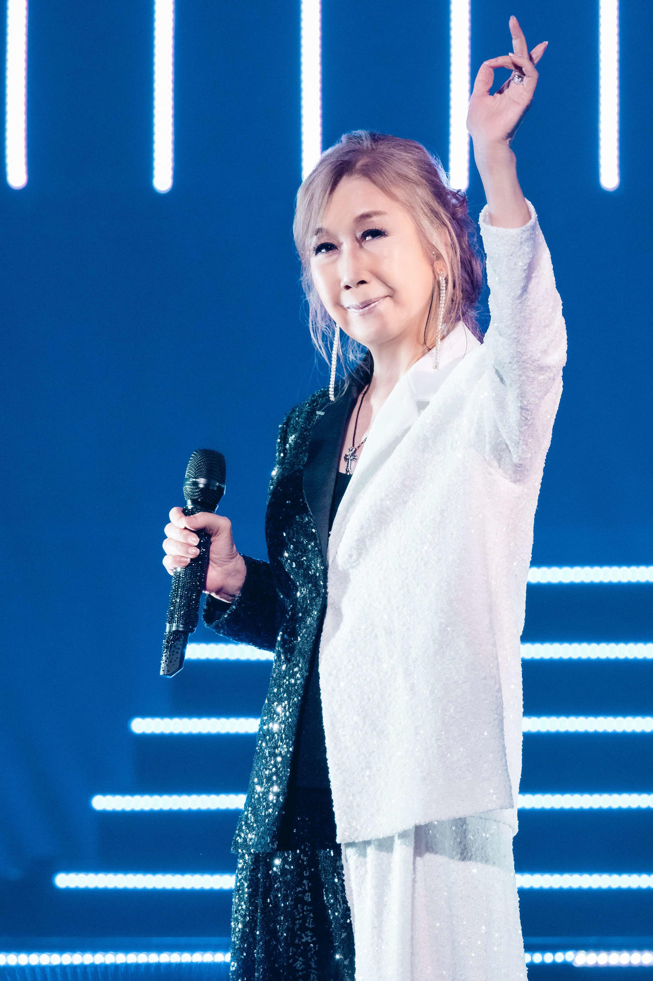 最後の全国ツアー「EPILOGUE」のファイナル公演を行った高橋真梨子