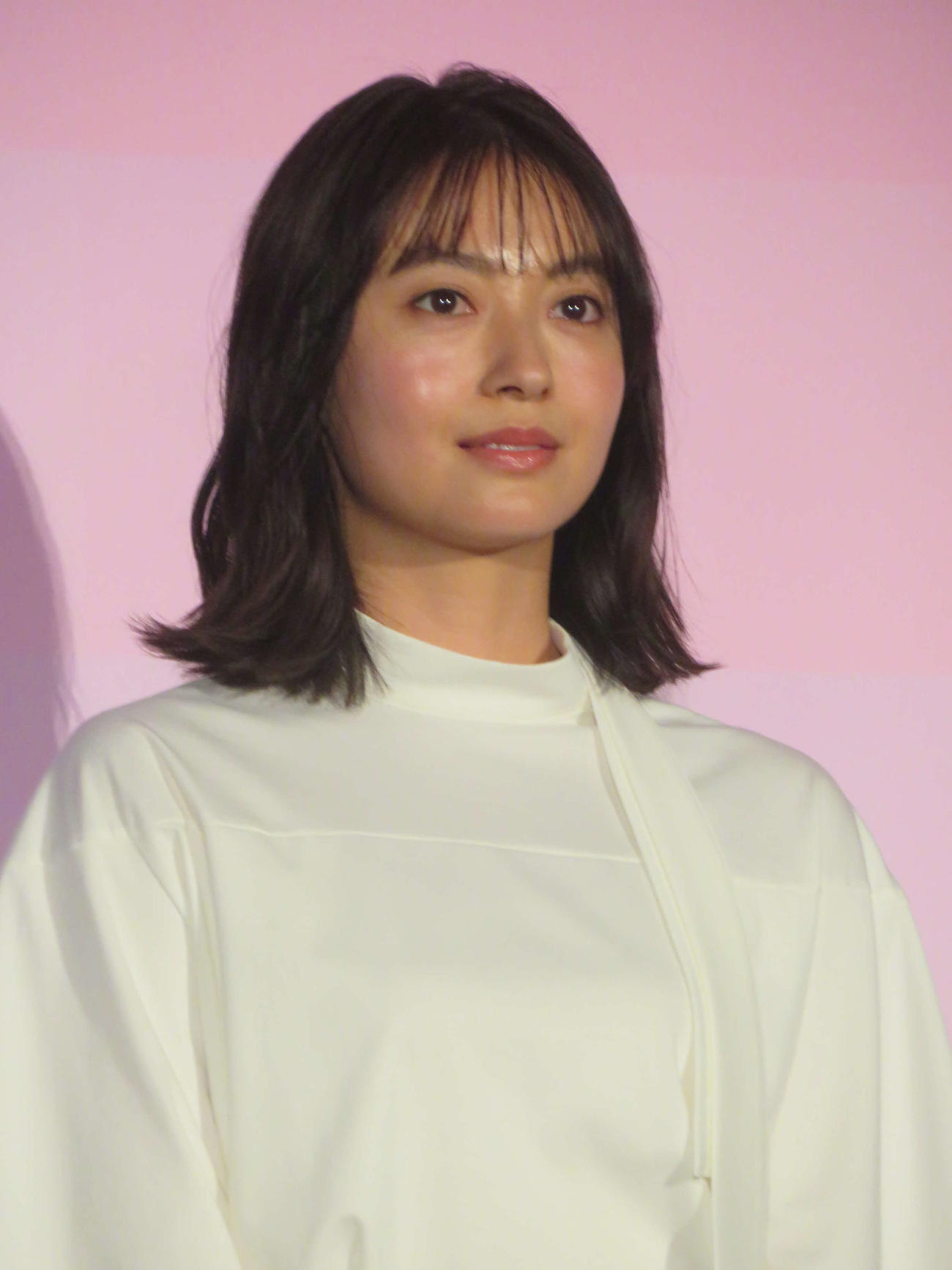 映画「青春ゲシュタルト崩壊」完成披露舞台あいさつに出席した田辺桃子（撮影・川田和博）