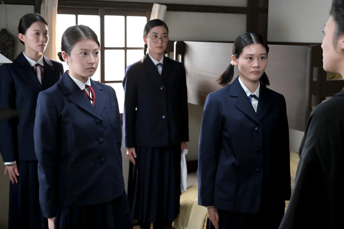NHK連続テレビ小説「あんぱん」の1場面（C）NHK