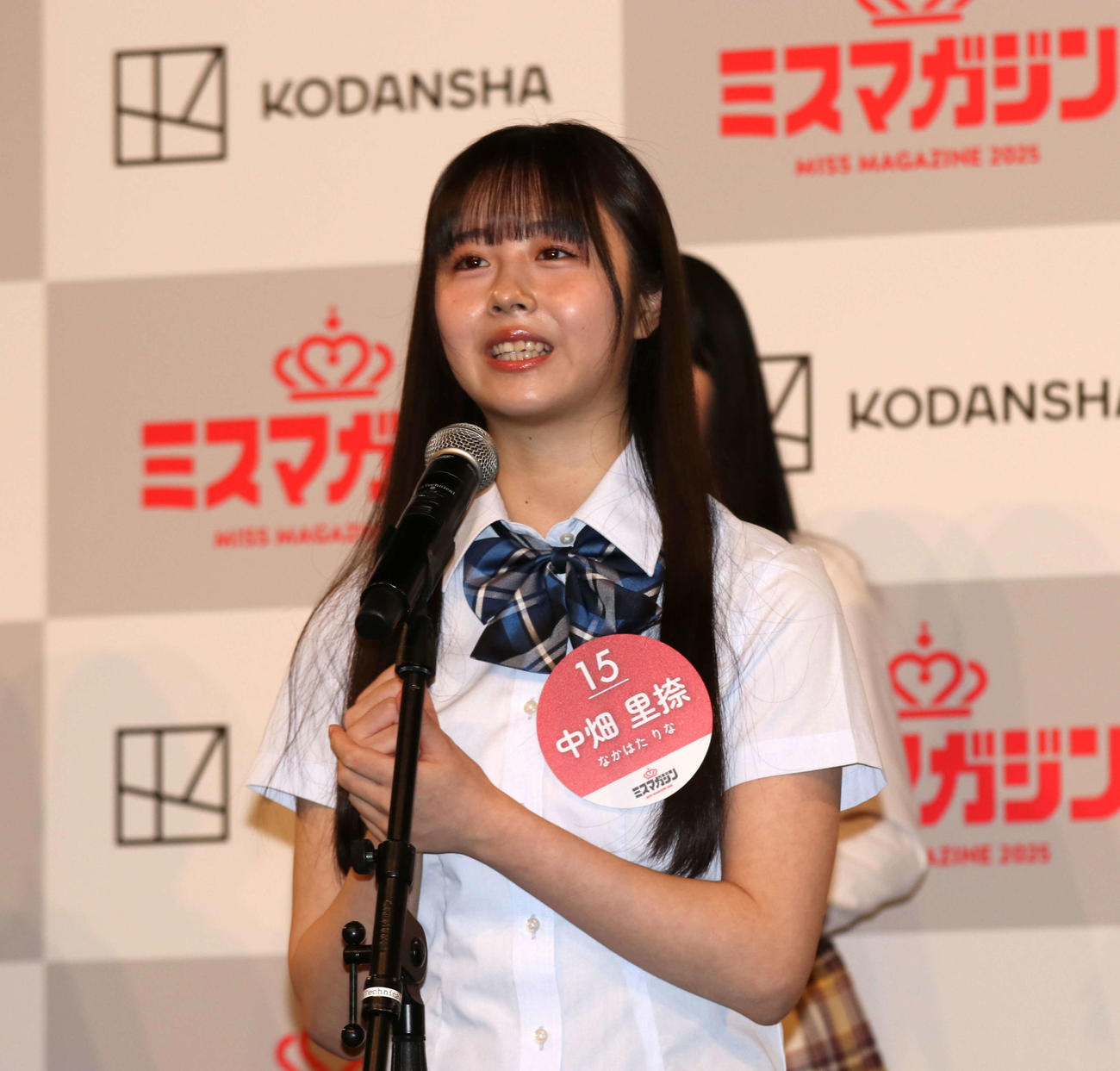 ミスマガジン2025ベスト16お披露目イベント　登壇する中畑里捺（撮影・北村健龍）