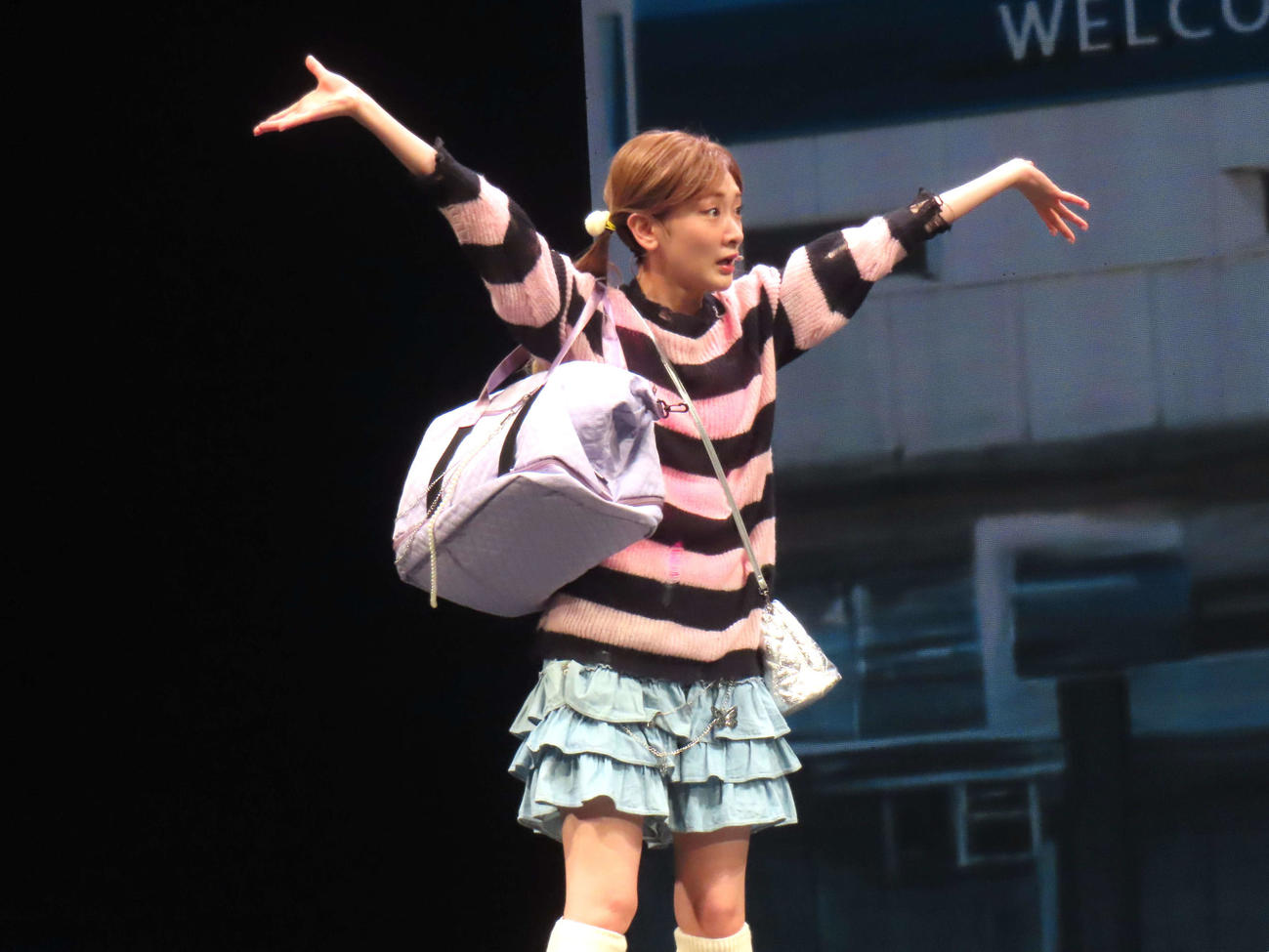 舞台「家政夫のミタゾノ　THE STAGE　レ・ミゼラ風呂」公開ゲネプロの生駒里奈