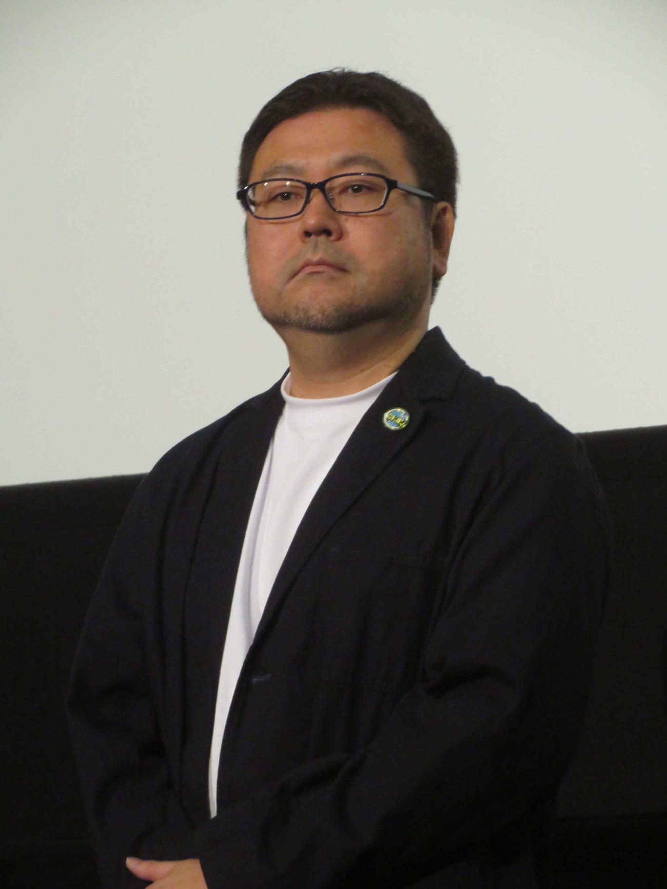 「ウルトラマンアーク　THE MOVIE　超次元大決戦！　光と闇のアーク」グランドフィナーレ舞台あいさつに出席した辻本貴則監督