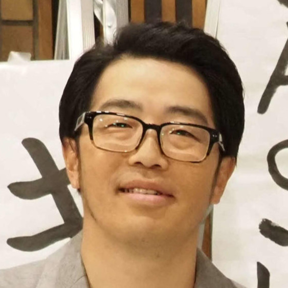 ドランクドラゴン鈴木拓（2020年2月撮影）