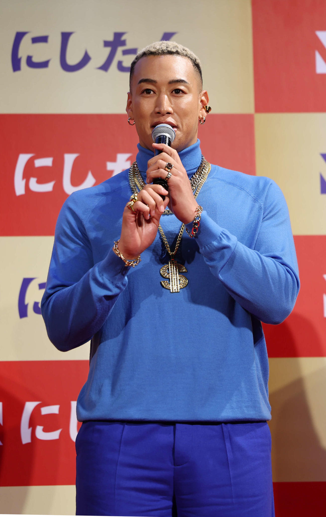 新CM発表会あいさつをする関口メンディー（撮影・増田悦実）