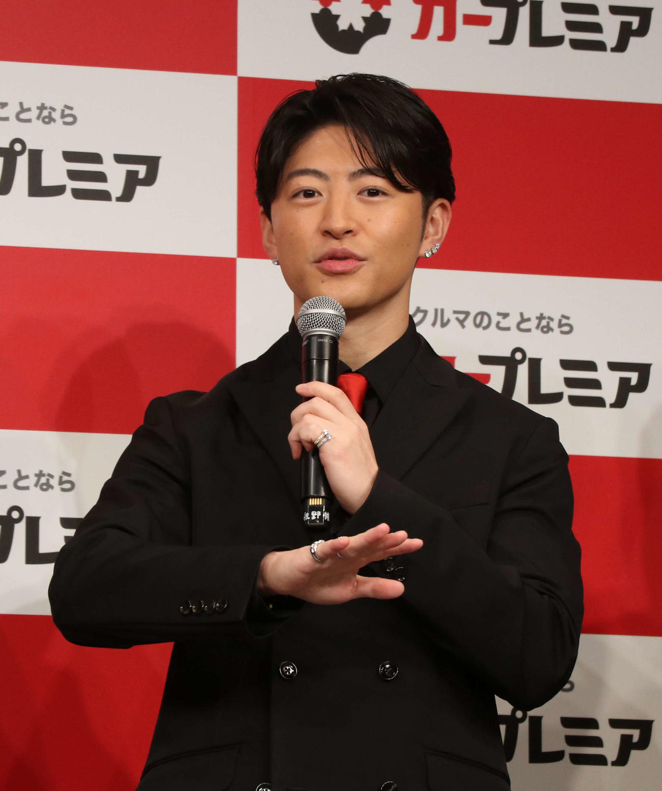 カープレミアの新CM発表会見に登壇したGENERATIONS佐野玲於（撮影・寺本吏輝）
