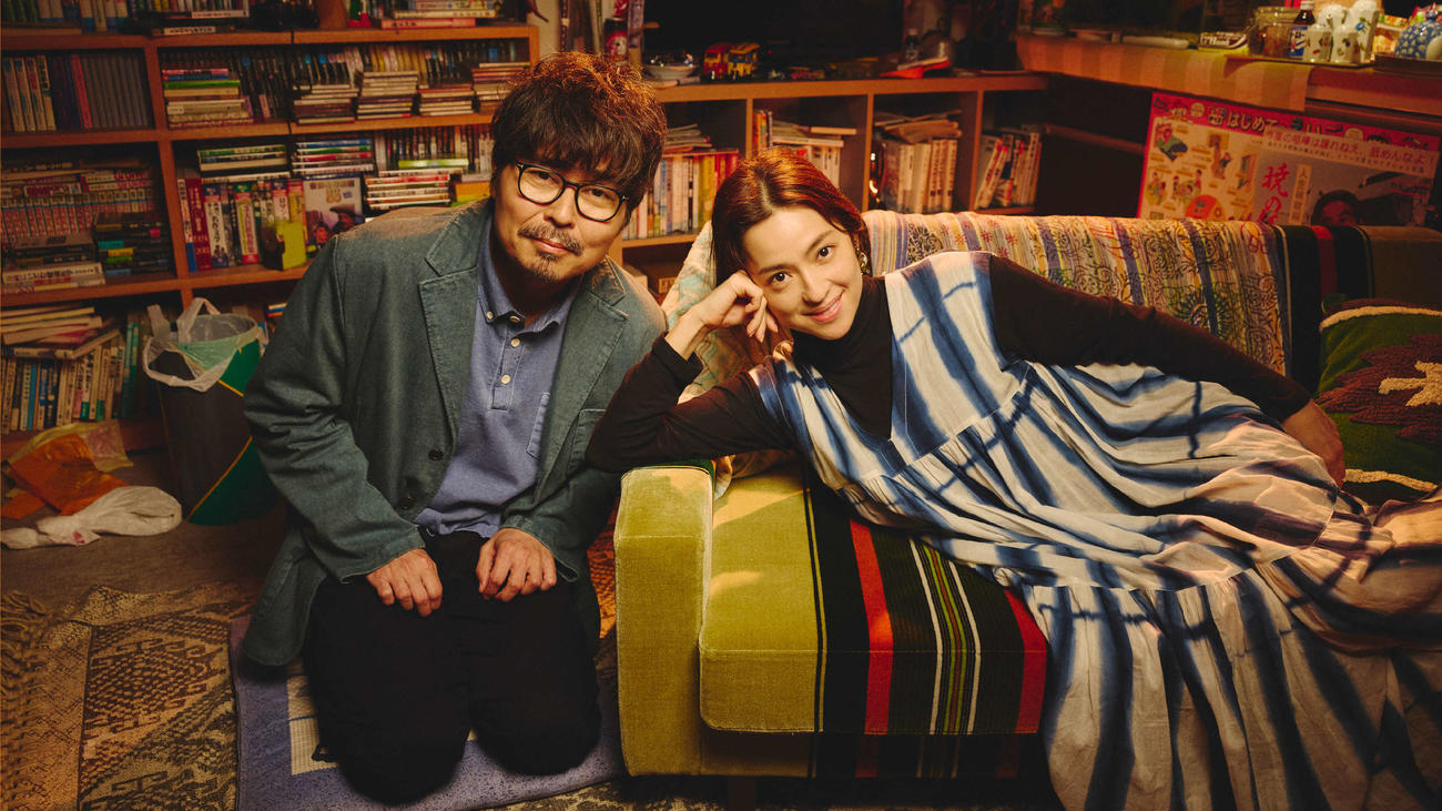 テレビ朝日系7月期「こんばんは、朝山家です。」でダブル主演する小澤征悦（左）、中村アン（C）ABCテレビ