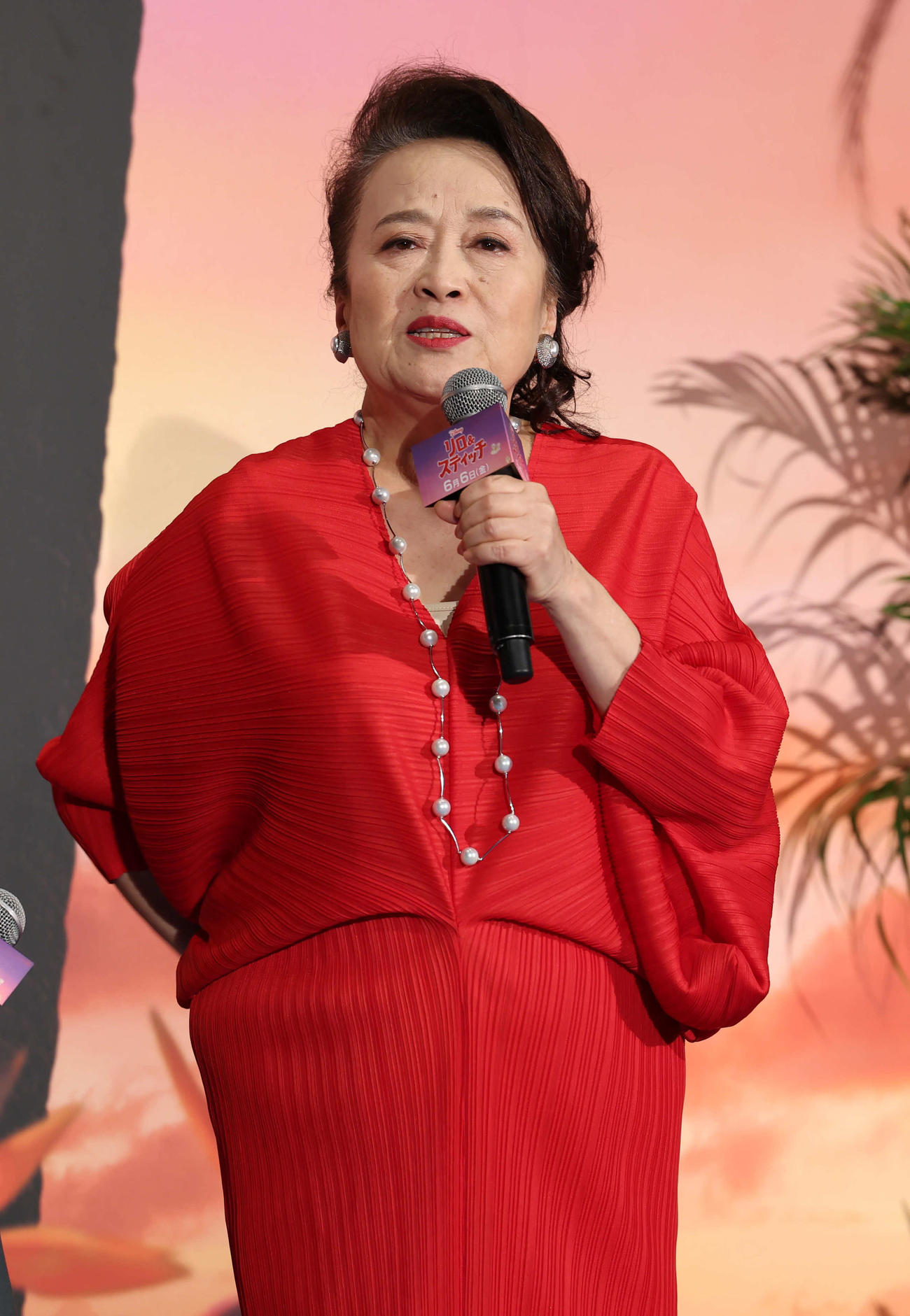 映画「リロ＆スティッチ」吹替版完成披露試写会に登壇した渡辺えり（撮影・山本朝陽）
