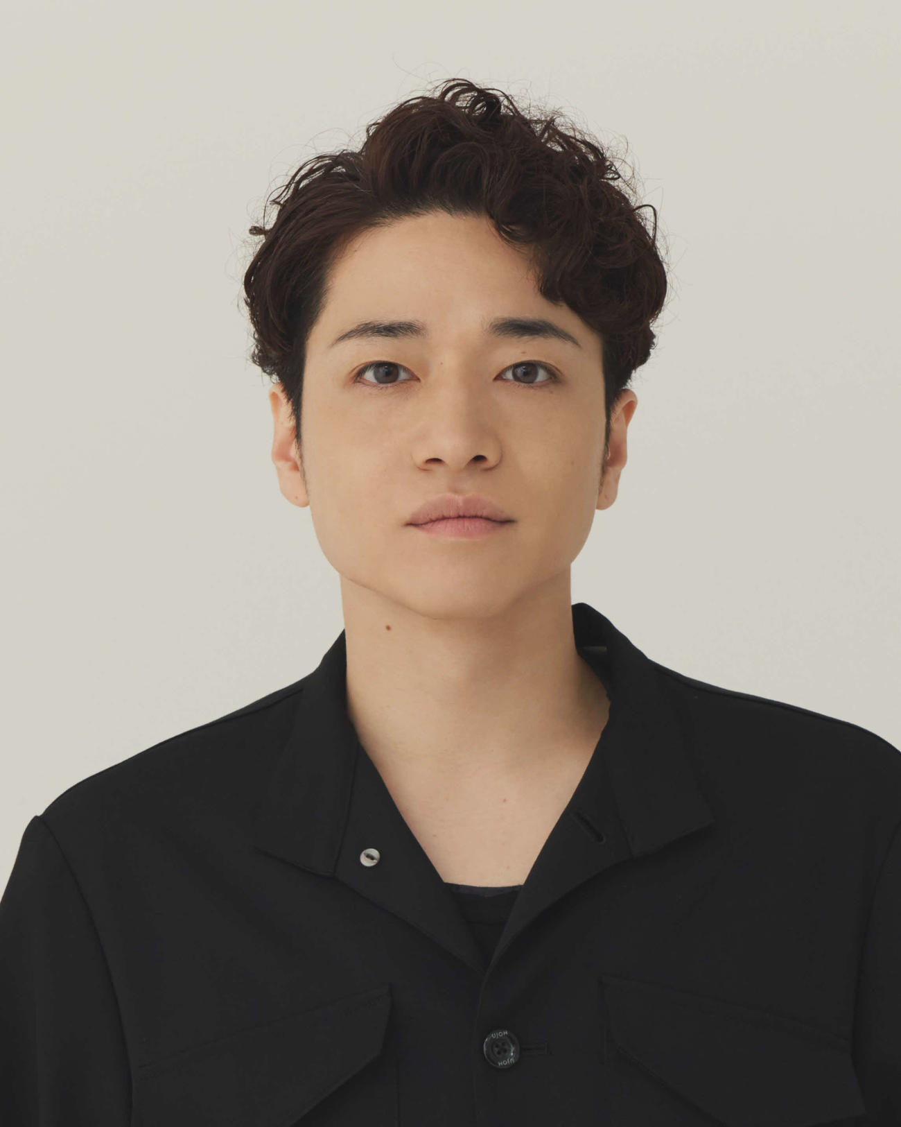 「The Show！『マレーネ・ディートリヒ』～マレーネの人生を歌い踊り語る！～」に出演するふぉ～ゆ～福田悠太