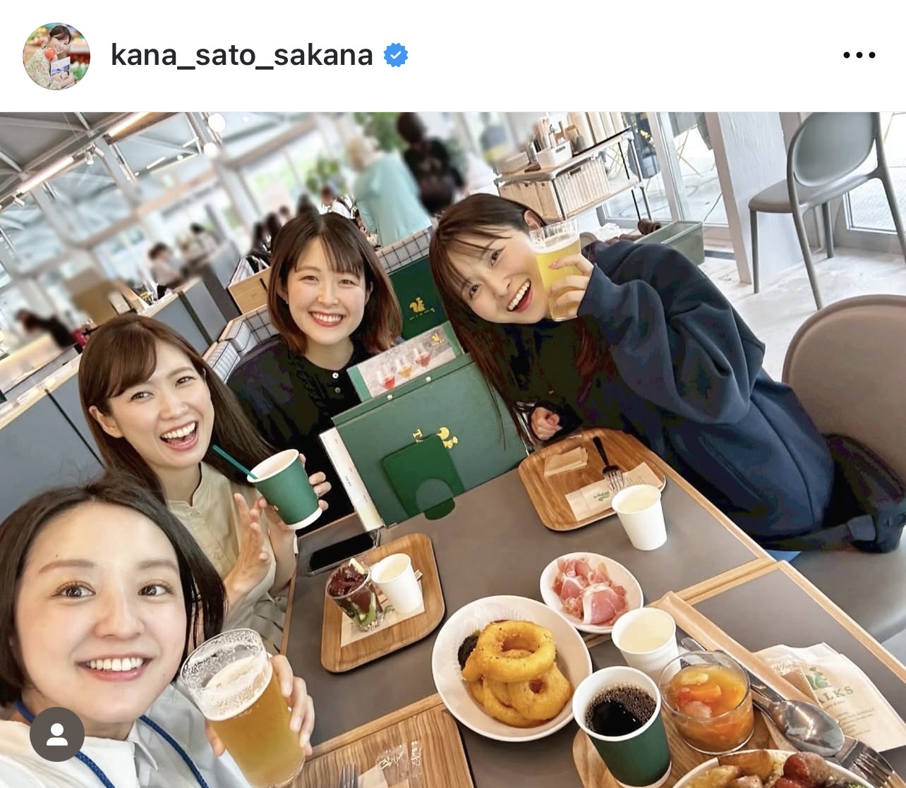 局の垣根越えた!「関西人気アナ四天王」の4ショット（佐藤佳奈アナウンサーのインスタグラムから）