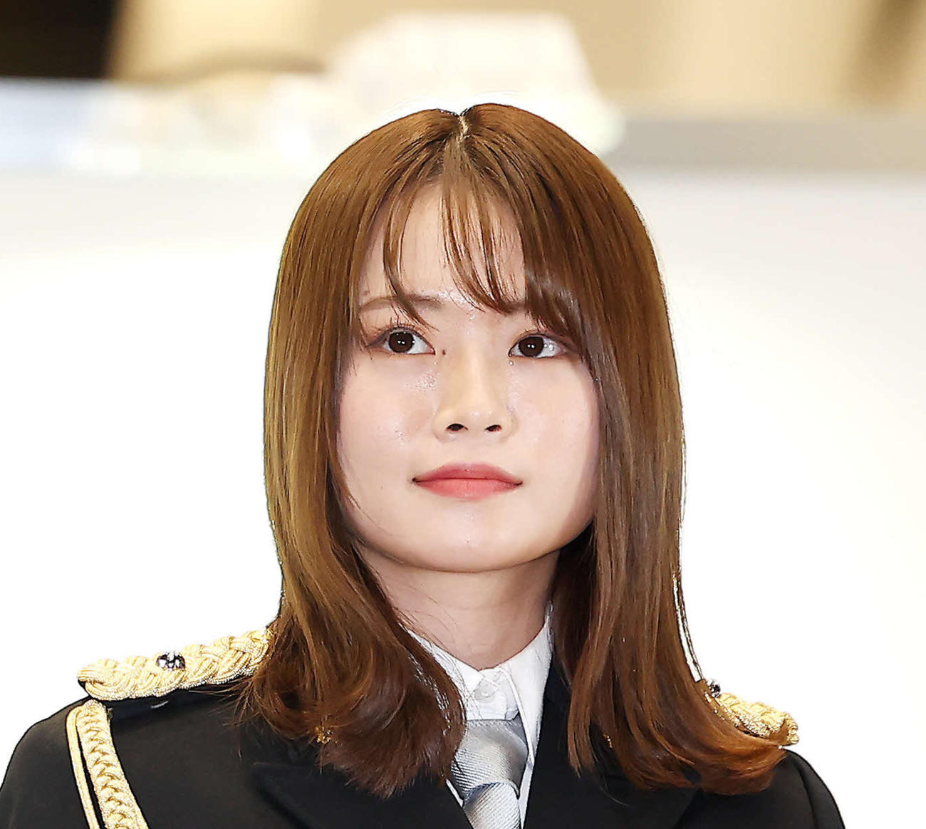 真剣な表情の山崎怜奈（2023年12月撮影）