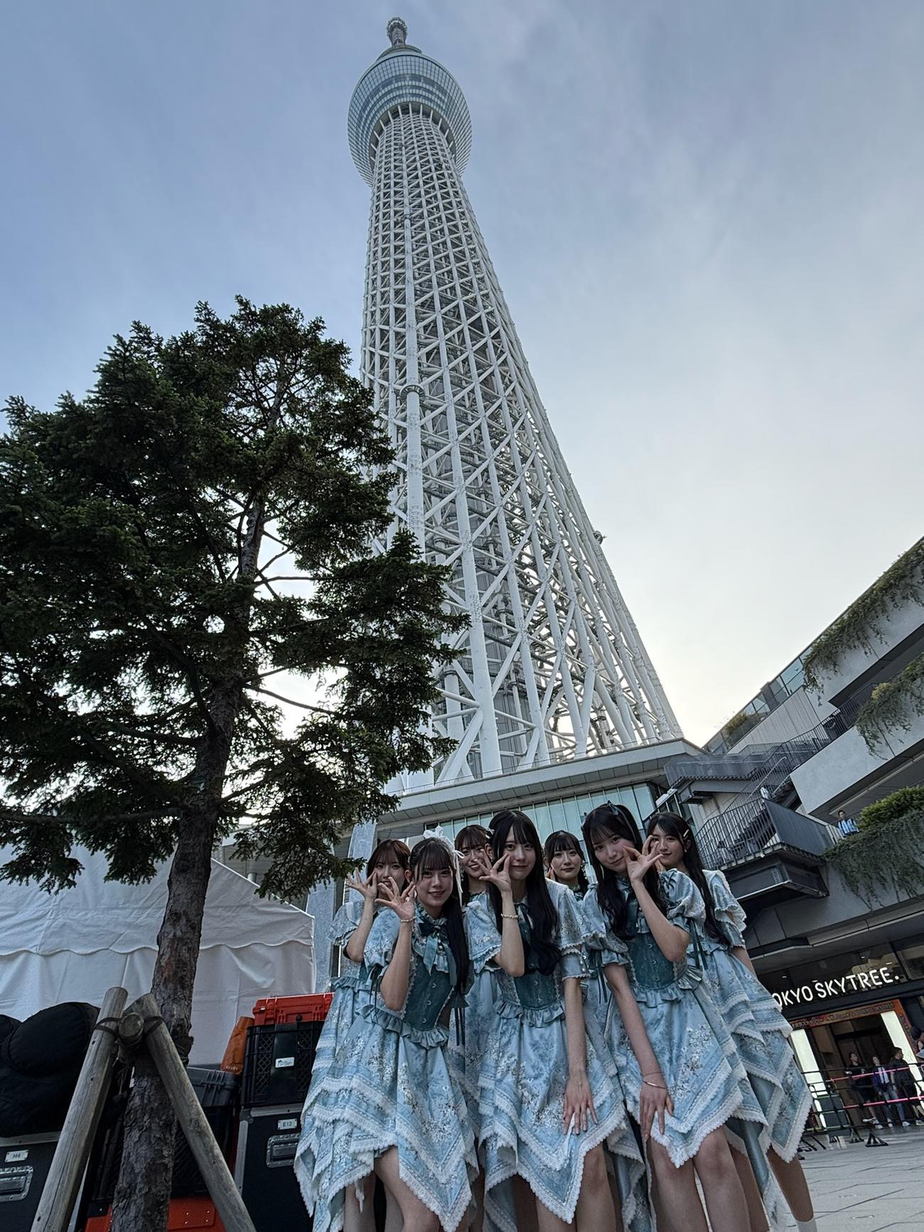 東京スカイツリータウンでセカンドシングル発売記念イベントを開催したRain Tree