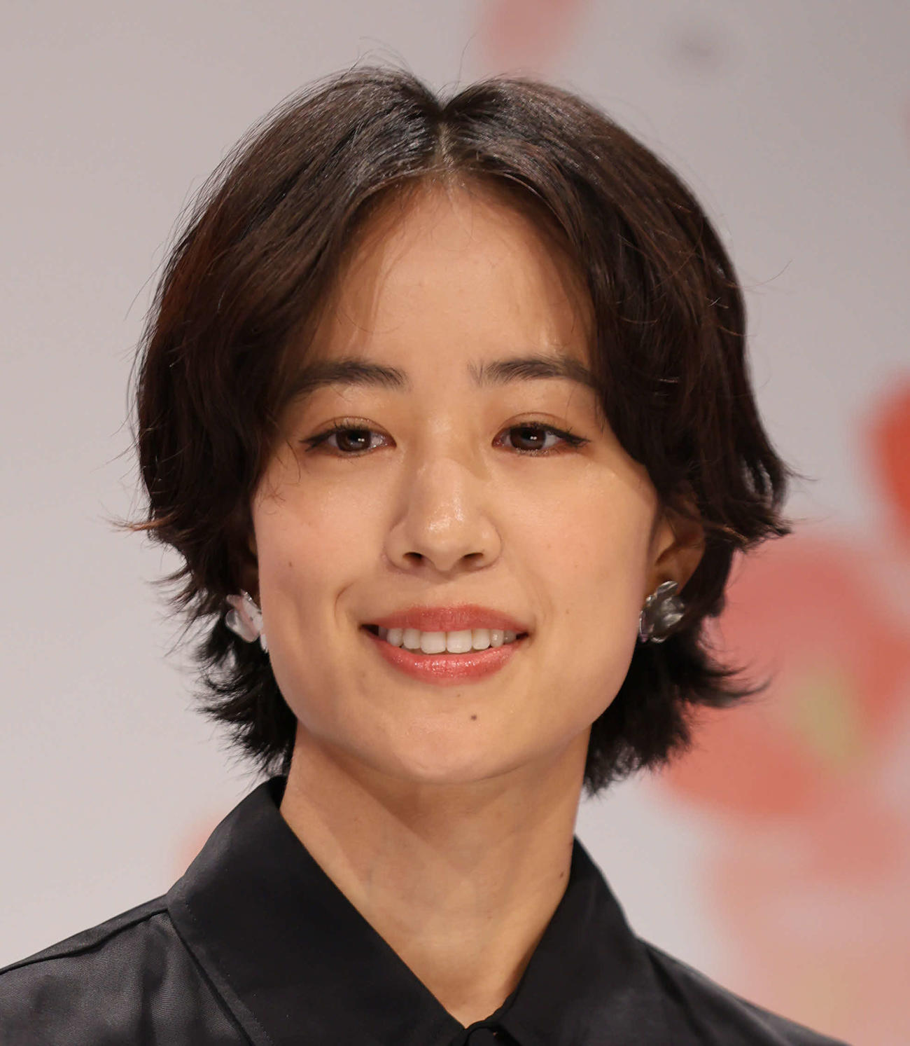 29日、26年度後期の朝ドラ発表会見に臨む主演の石橋静河